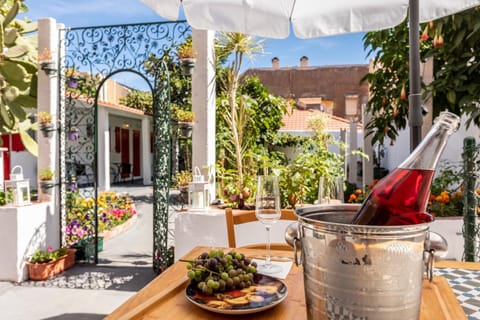 Patio, Garden, Garden, Balcony/Terrace, Balcony/Terrace
