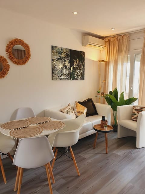 Lounge or bar