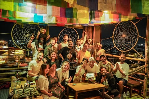 Restaurant/places to eat, group of guests