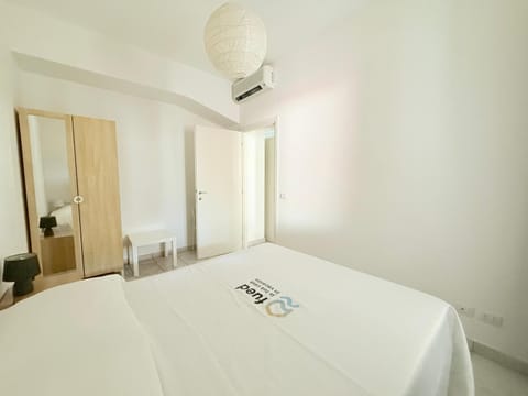 S008 - Sirolo, nuovo trilocale con terrazzo panoramico Apartment in Sirolo