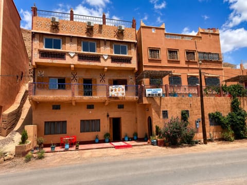 Property building, Day