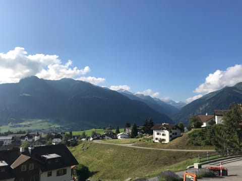 Spring, Neighbourhood, Natural landscape, Mountain view