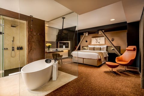 Bathroom, Bedroom