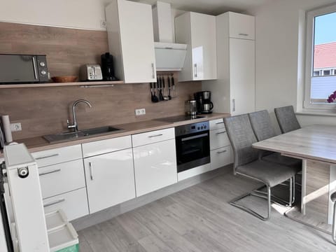 Kitchen or kitchenette, kitchen