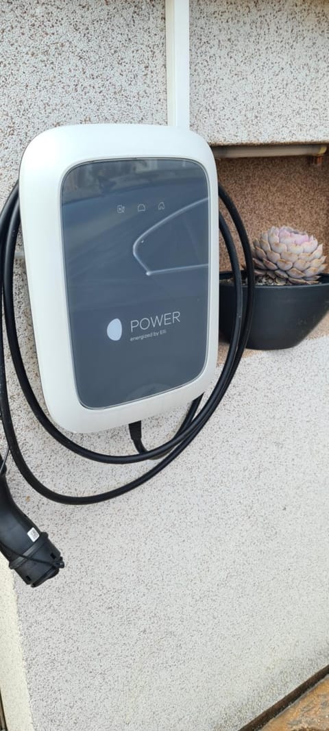 Apartment PLAZA -Wallbox 11kW- Private SPA- Jacuzzi, Infrared Sauna, Luxury massage chair, Parking, Entry with PIN 0 - 24h, FREE CANCELLATION 24 hours before Check In,Premium pillows and mattress Apartment in Slavonski Brod