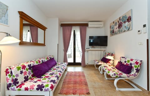 Apartments Zeljka 1787 Apartment in Peroj