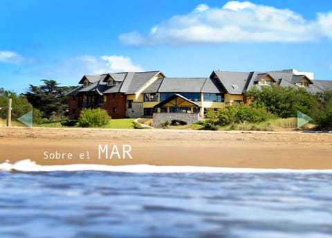 Facade/entrance, Beach