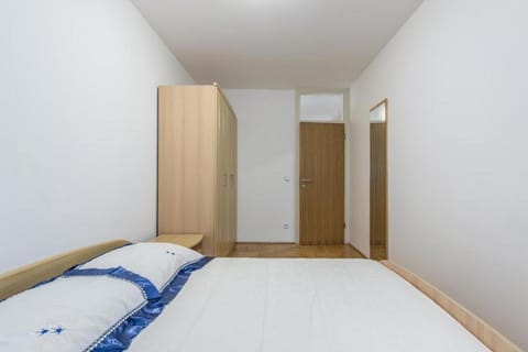 Apartment Nadia Bed and Breakfast in Novigrad