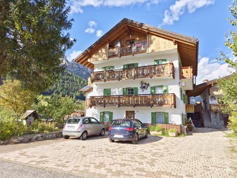 Appartamenti Pollam by AMA Val di Fassa Apartment in Pozza di Fassa