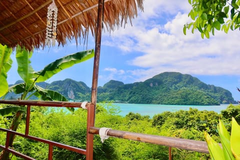 Balcony/Terrace, Mountain view, Sea view