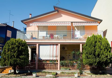 Property building, Summer