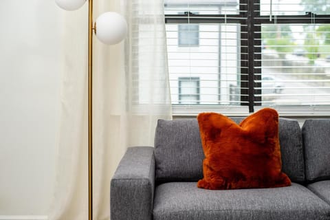 Abode Nashville - Marathon Village Near Downtown Apartment in Nashville