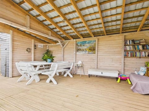 Przystań Jastrzębia domki z alpakami House in Pomeranian Voivodeship