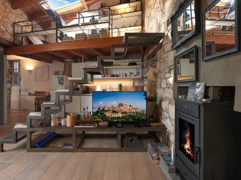 TV and multimedia, Living room, Seating area, flat iron