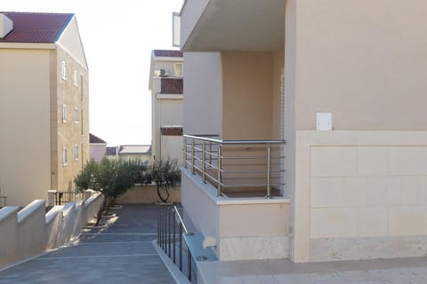 Apartment DOMO Apartment in Makarska