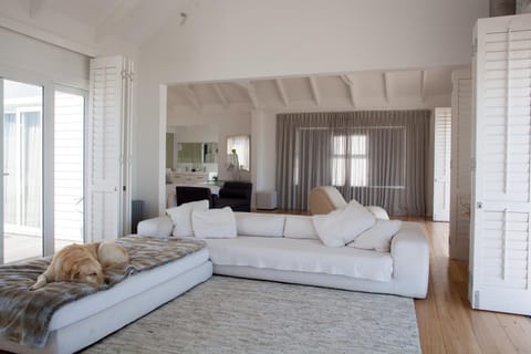 Living room, Seating area, Bedroom