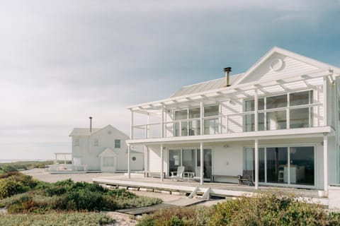 White Sands Beach Villa Villa in Western Cape