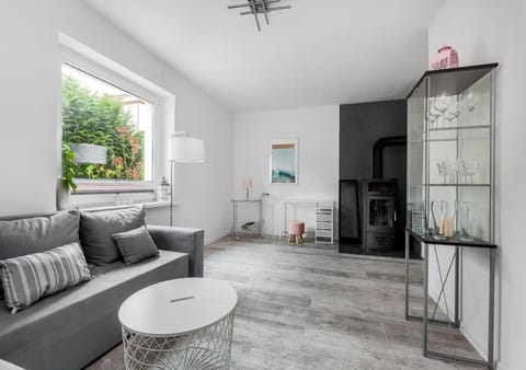 Apartament przy Bulwarze Apartment in Pomeranian Voivodeship