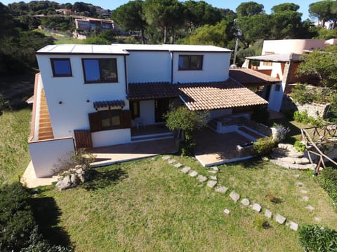 Property building, Bird's eye view, Garden, Balcony/Terrace