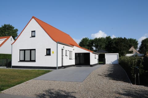 Villa KARIN House in Koksijde