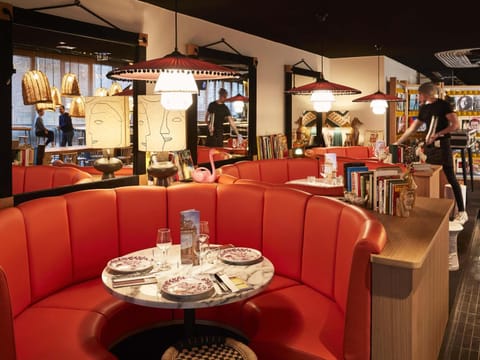 Restaurant/places to eat