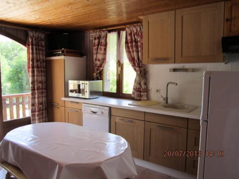 Bathroom, kitchen