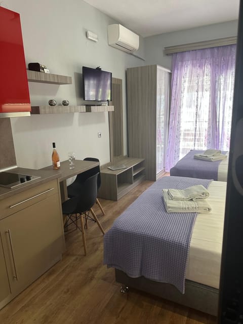 Avra Comfort Rooms - Family Apartment in Halkidiki