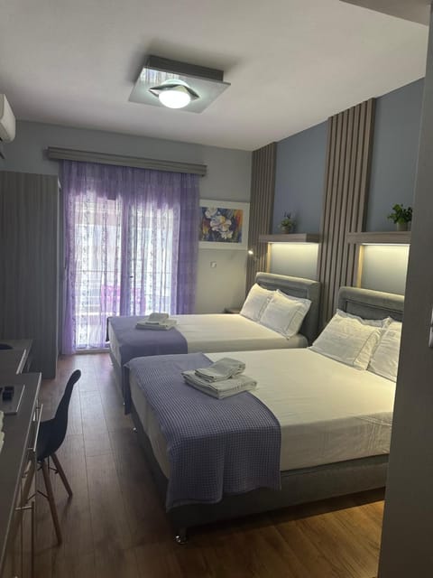 Avra Comfort Rooms - Family Apartment in Halkidiki