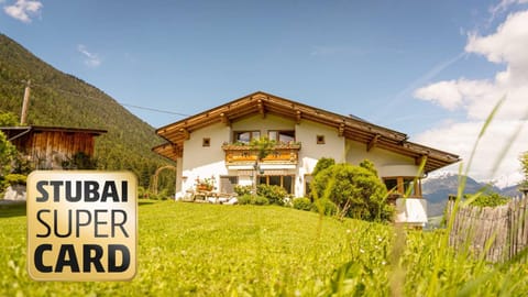 Stubaier Bauern Appartement Apartment in Tyrol