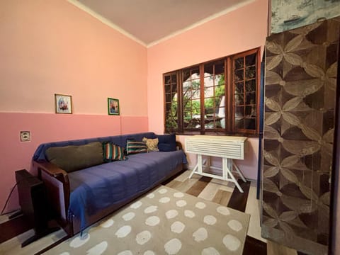 Bed, Living room, Seating area, Bedroom