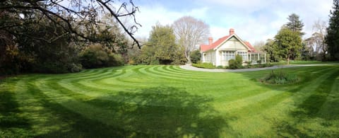 Property building, Natural landscape, Garden, Garden view