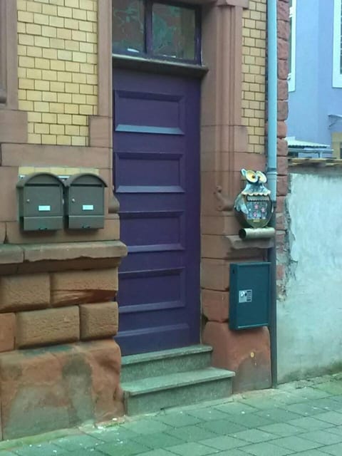 Property building, Day