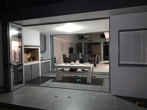 679 Morsvalla Way Langebaan Golf Estate Villa in Western Cape