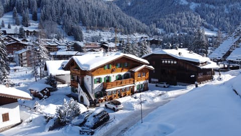 Property building, Winter