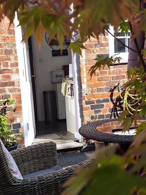 19 Upper Linney House in Ludlow