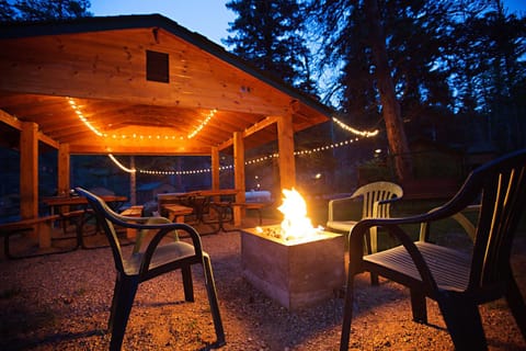 Idlewilde by the River Resort in Estes Park