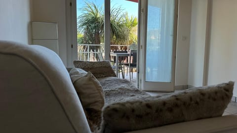 S068 - Sirolo, nuovo bilocale con terrazzo Apartment in Sirolo