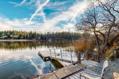 Heart's Desire on the Lake (01-275) House in Groveland