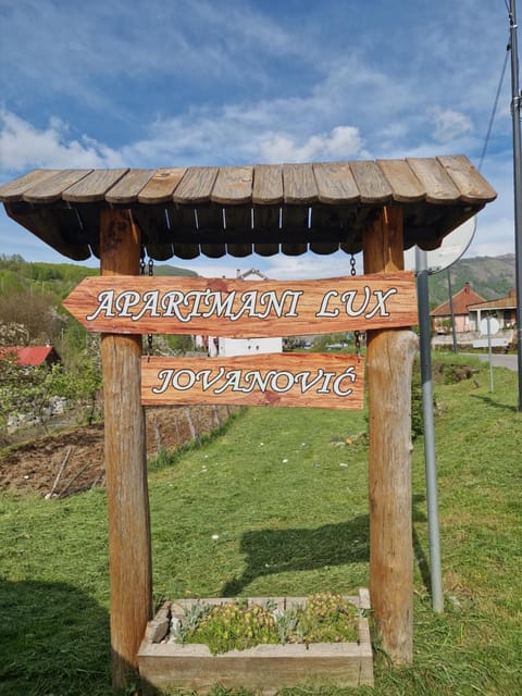 Apartmani LUX Apartment in Montenegro