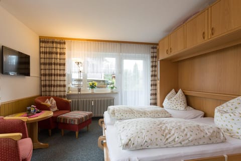 Living room, Bedroom