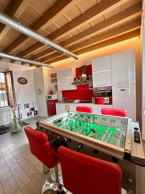 Kitchen or kitchenette, Living room, oven, stove