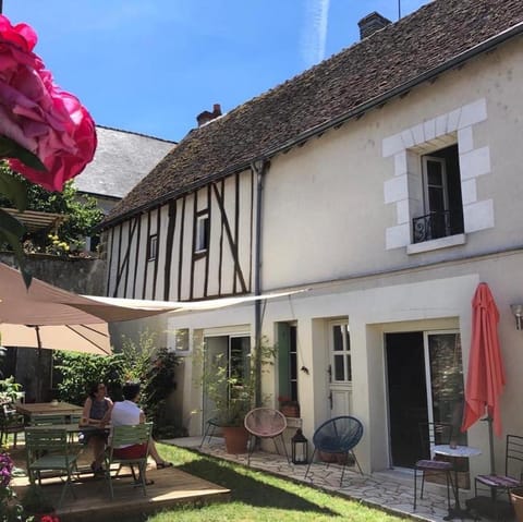 Patio, Balcony/Terrace, Inner courtyard view