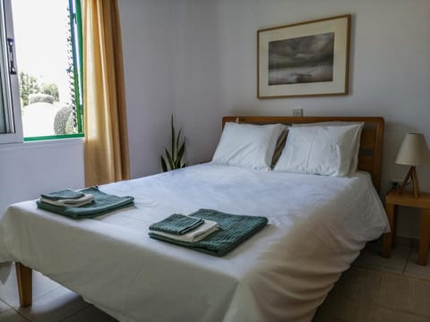 Top Seaview Apartment in Peyia Apartment in Peyia