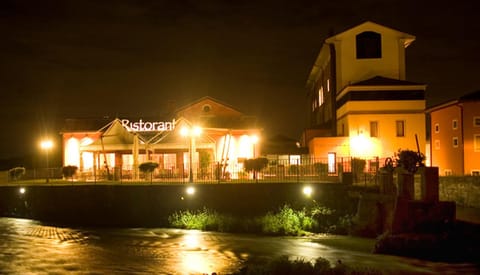 Property building, Night