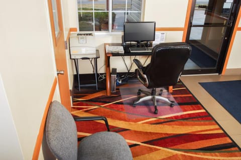 DUTCH INN AND SUITES Motel in Iowa