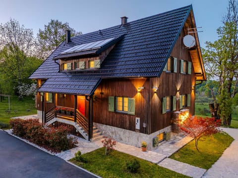 Property building, Spring