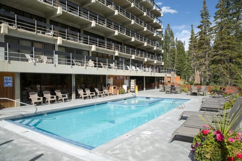 The Lodge at Snowbird Nature lodge in Snowbird