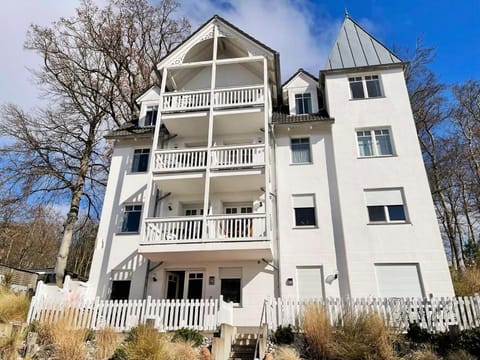 Parkresidenz Concordia Sellin Wohnung 12 mit Sauna und Terrasse Apartment in Sellin