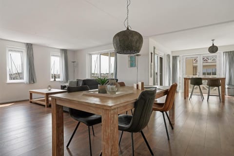 Kabbelaarsbank 411 - Port Marina Zélande NOT INTENDED FOR COMPANY OR WORK-RELATED STAYS Apartment in Ouddorp