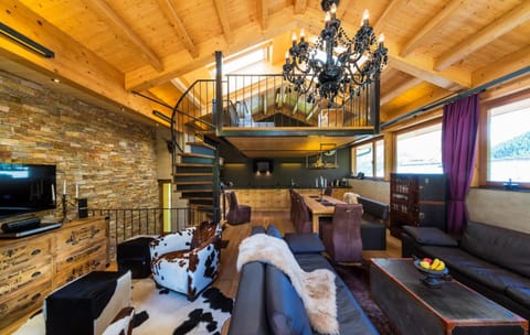 Chalet Black Pearl Apartment in Saas-Fee